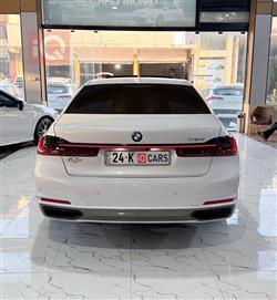 بي ام دبليو الفئة 7